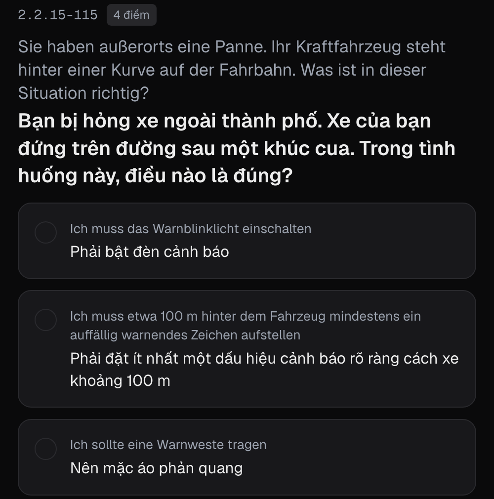 Màn hình câu hỏi thật trong app Học Lái Xe: đề tiếng Đức ở trên, bản dịch tiếng Việt in đậm ngay dưới, các đáp án cũng song ngữ